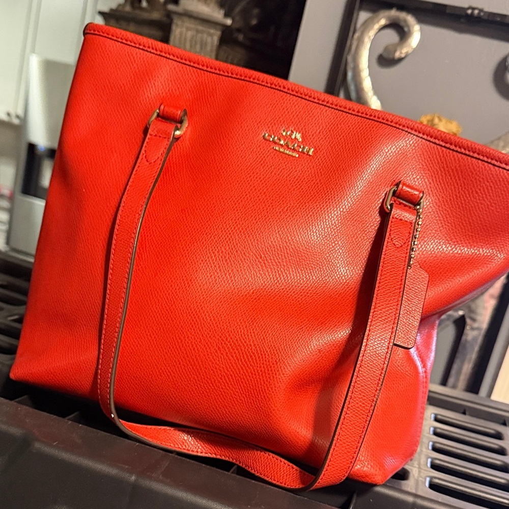 Coach Vibrant CoralTote Bag